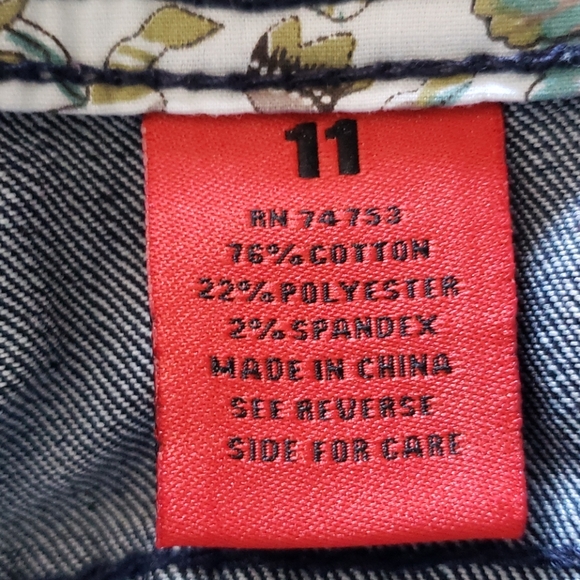 Nautical navy capris with trim size 11 - Picture 6 of 7